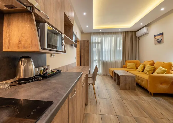 Perla First Line Lägenhet