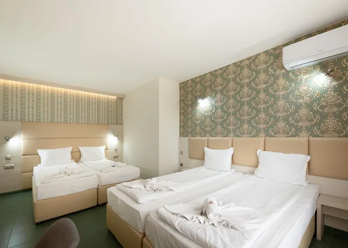 Perla First Line Lägenhet