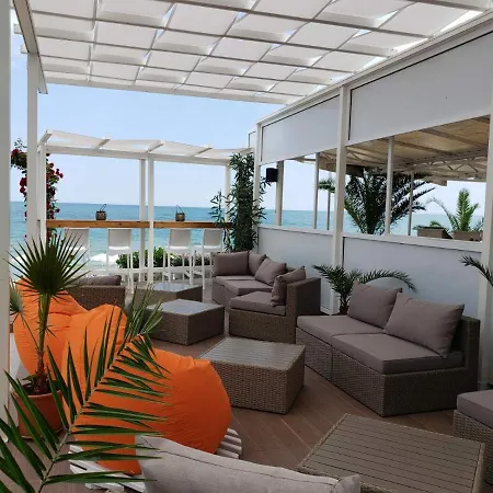 דירה Perla First Line *