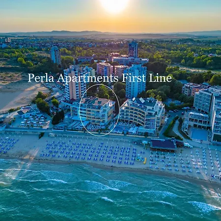 Perla First Line شقة نيسيبار